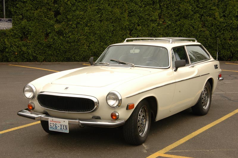 4-24-12-1-4-24-12-1973-volvo-1800-es-2