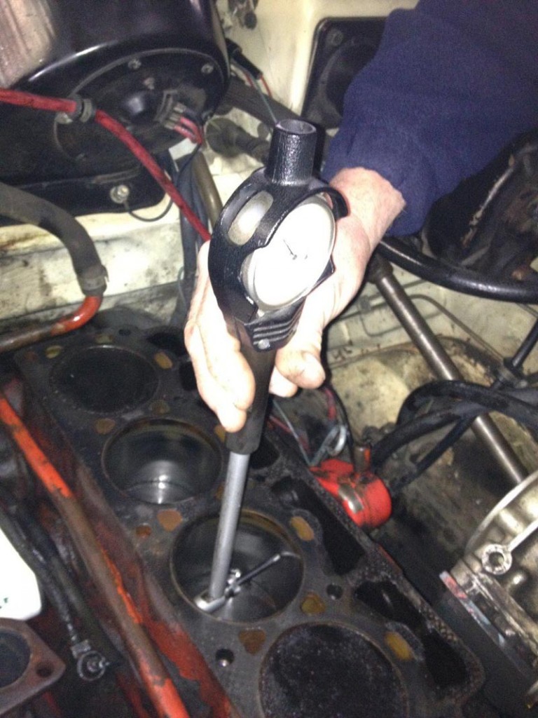 4-24-12-4-1973-volvo-1800-es-head-pulled