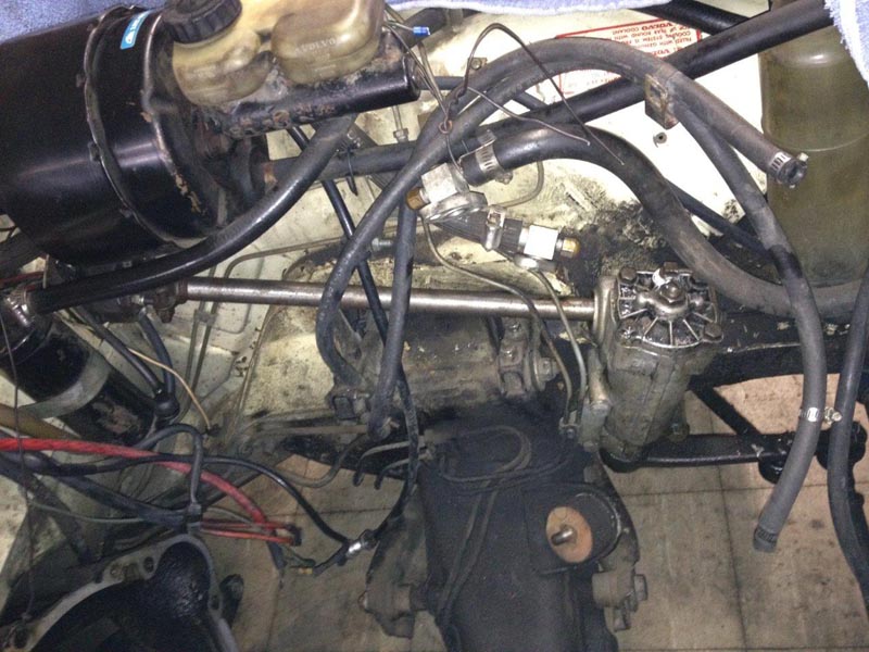 4-24-12-7-1973-volvo-1800-es-engine-bay