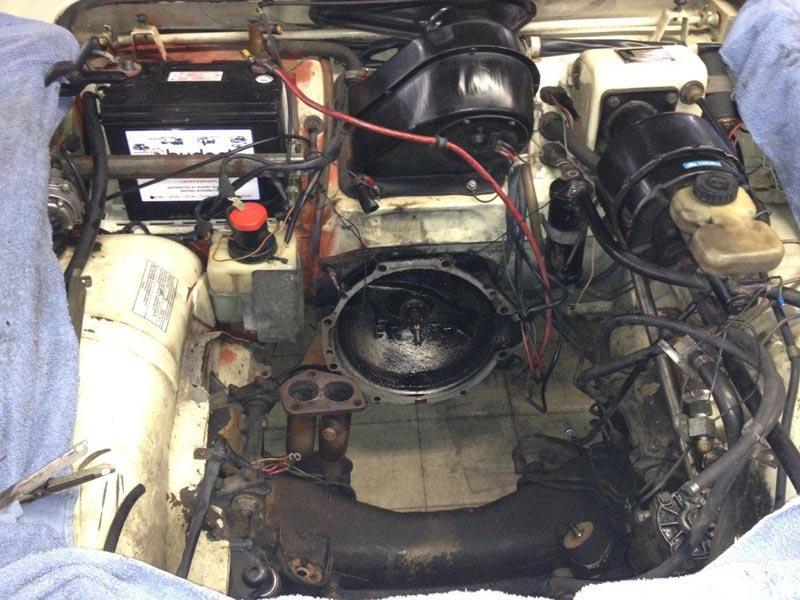 4-24-12-8-1973-volvo-1800-es-engine-bay