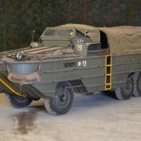 1945-gmc-dukw-2.5-ton-amphibian-01