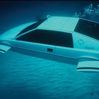 007-lotus-esprit-submarine-car-water-3