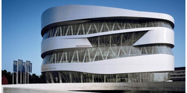 Bonhams Partners With Mercedes; New Auction at M-B Museum