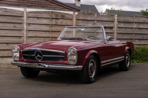 1965 Mercedes-Benz 230SL