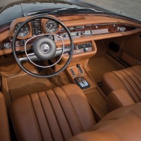 1971-mercedes-benz-280se-3.5-cabriolet-interior