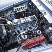 1968-datsun-1600-roadster-engine