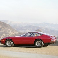 1972-ferrari-365-gtb4-daytona-rm-side