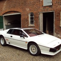 1981-lotus-esprit-turbo-side