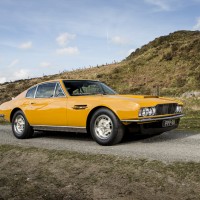 1970-aston-martin-dbs-sports-saloon-driversfront2