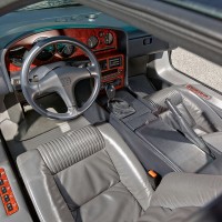 1993-bugatti-eb110-gt-driversinterior