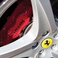 2012-ferrari-599-sa-aperta-caliper-closeup