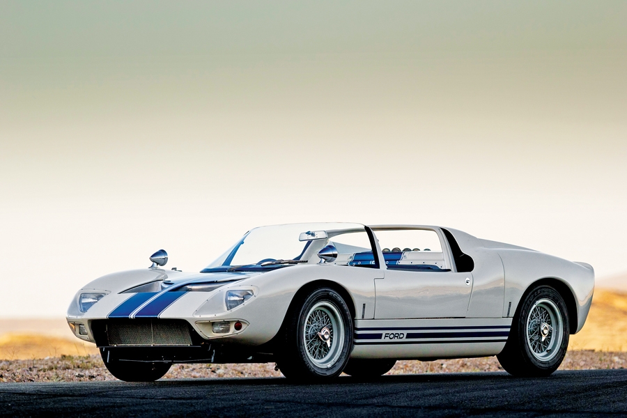 1965 Ford GT40 Roadster Prototype