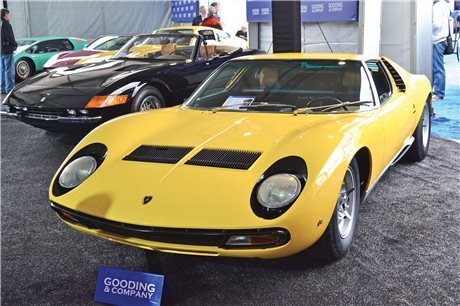 1972-Lamborghini-Miura_000OV_460x306