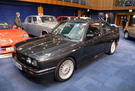 1987-BMW-M3_000CQ_460x309