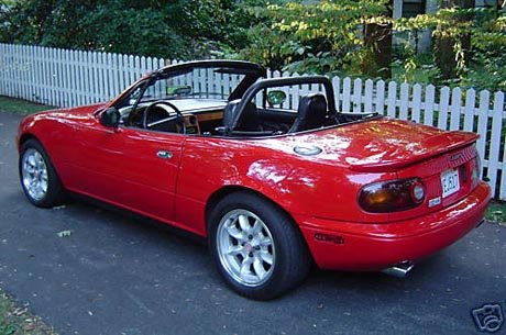 1990-Mazda-MX-5-Miata_000LJ_460x305