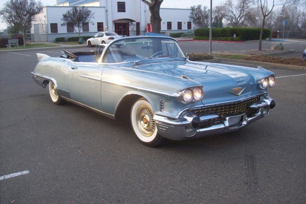 1958 Eldorado Biarritz Convertible Stars at Russo and Steele Newport Beach