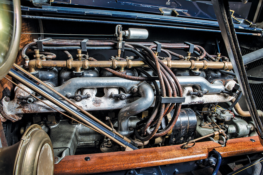 ford - [1897-1920] 125 ans d'évolution ! Partie 1 - Page 4 1906-ford-model-k-open-tourer-engine-2