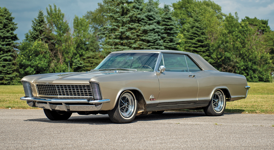 1965-buick-riviera-gs-front.jpg