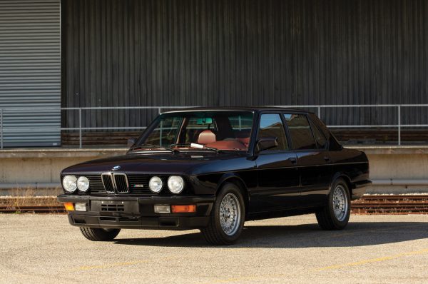 1986 BMW M5