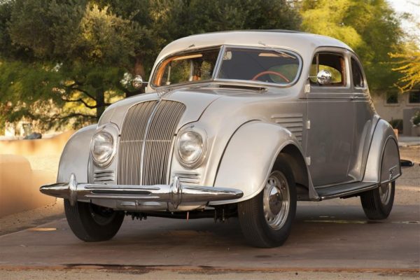 1934 DeSoto Airflow coupe
