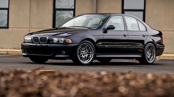 2001 BMW M5