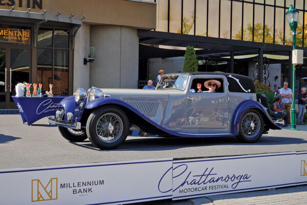 A Two-Way Ticket Down to Tennessee