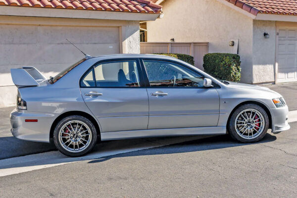 2006 Mitsubishi Lancer Evolution IX MR