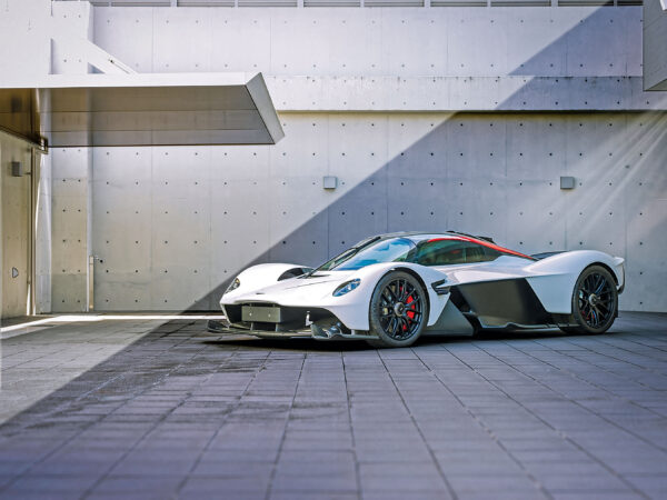 2022 Aston Martin Valkyrie