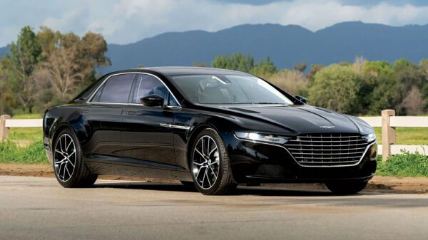 2017 Lagonda Taraf