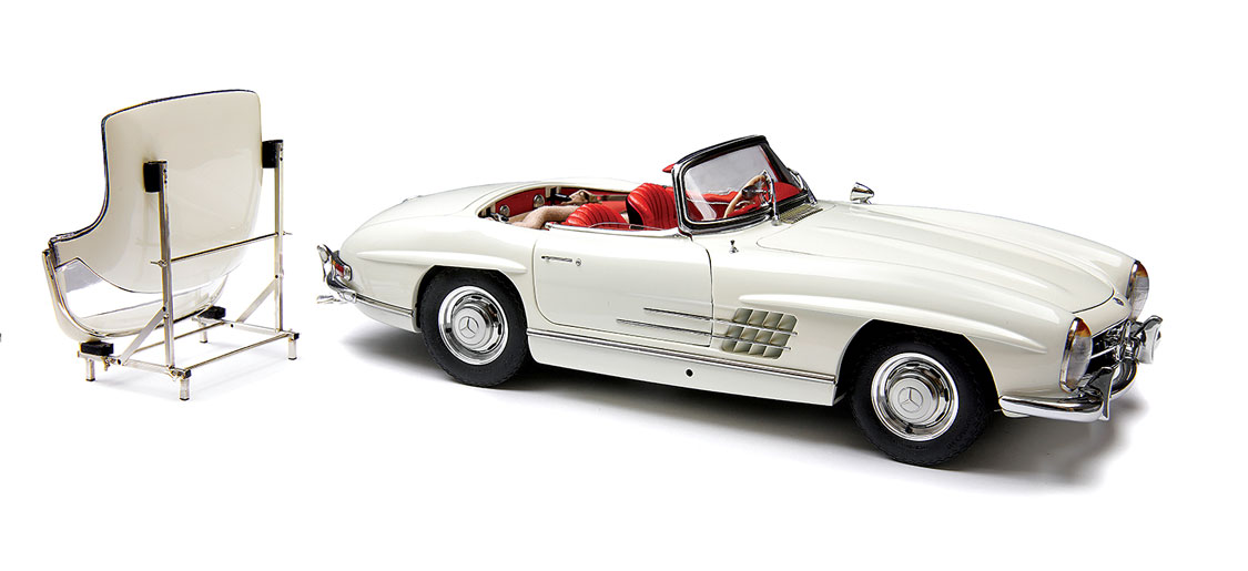 Mercedes-Benz 300SL Roadster model from CMC Model Cars