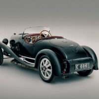 1929 Bugatti Type 43 Roadster - rear 3/4 view