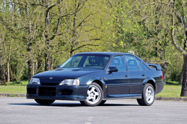 1992 Opel Lotus Omega