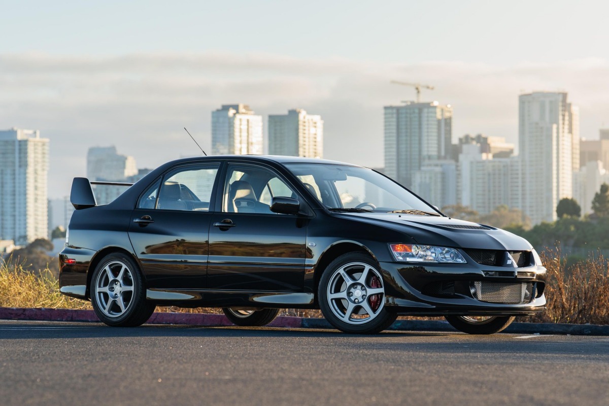 2003–15 Mitsubishi Lancer Evolution