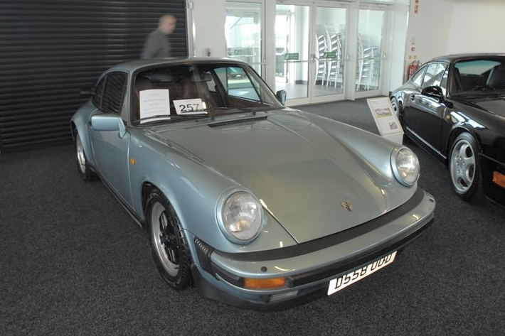 1986 Porsche 911 3.2 Carrera coupe